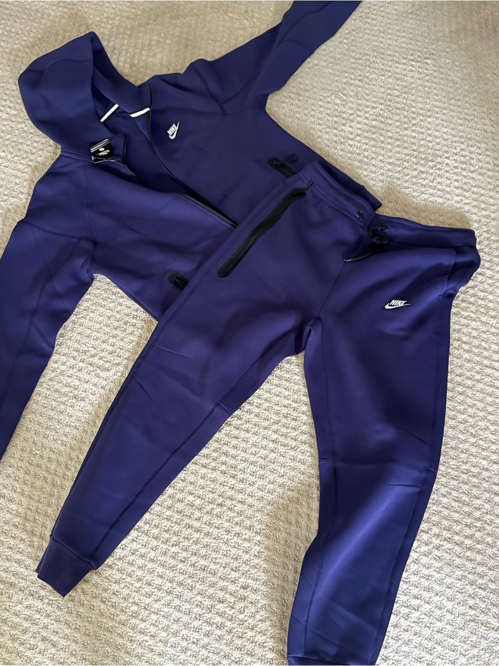 Nike Purple Hooded Jacket & Joggers Set